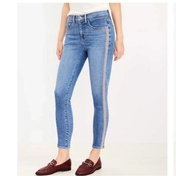 LOFT High Waisted Skinny Jeans size 00 / 24 NWT Slim Pockets Beaded Side Pants - Picture 1 of 13